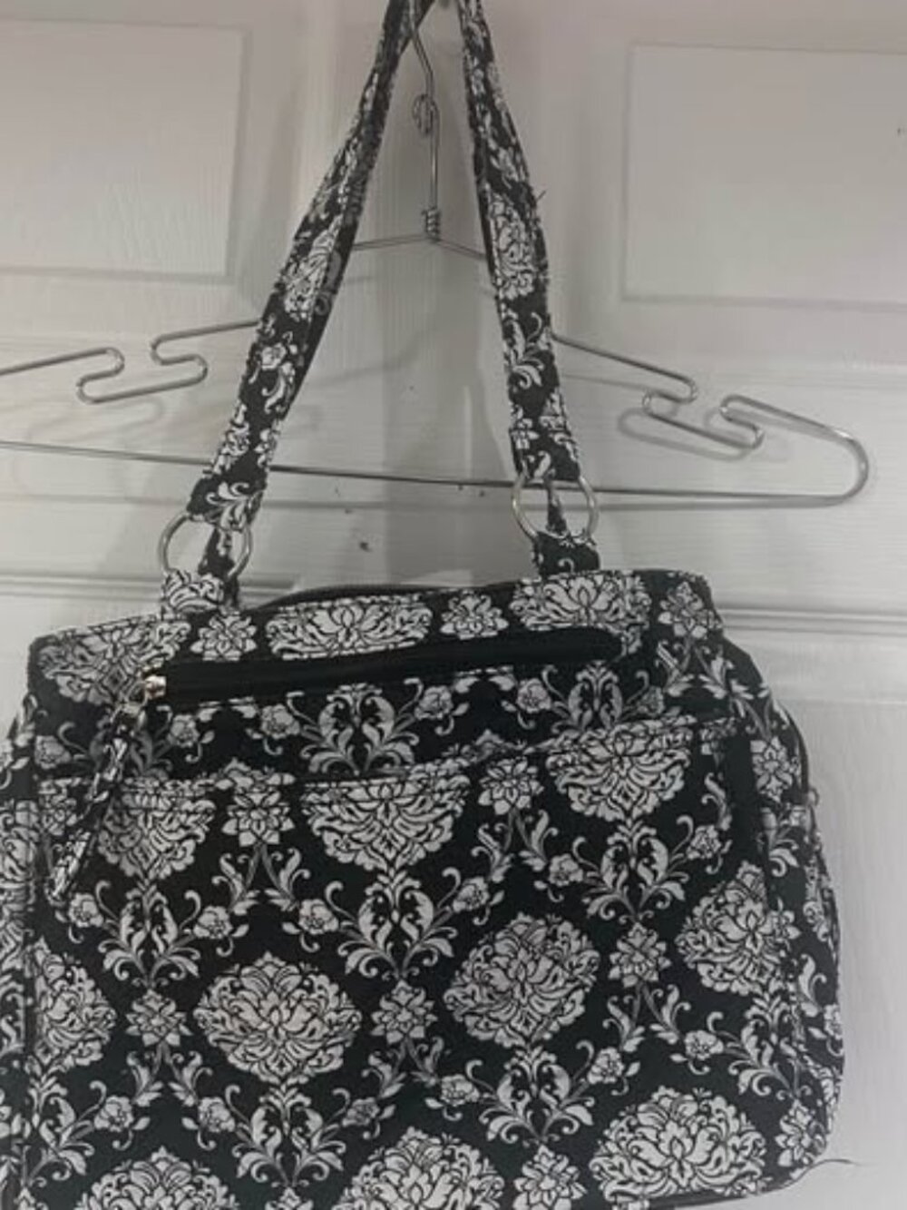 Waverly Inspirations black and white floral handbag Like NEW